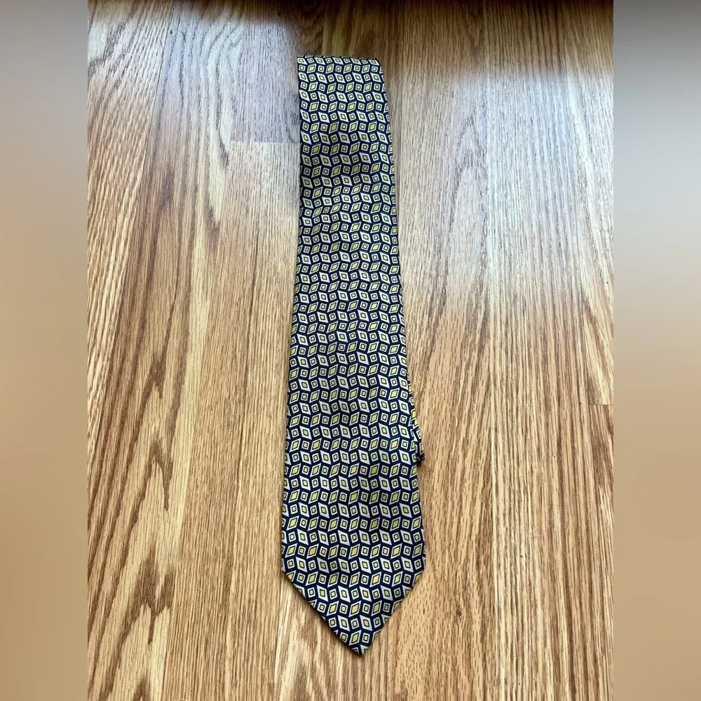 Polo by Ralph Lauren for Neiman Marcus Geometric Yellow Navy Tie
